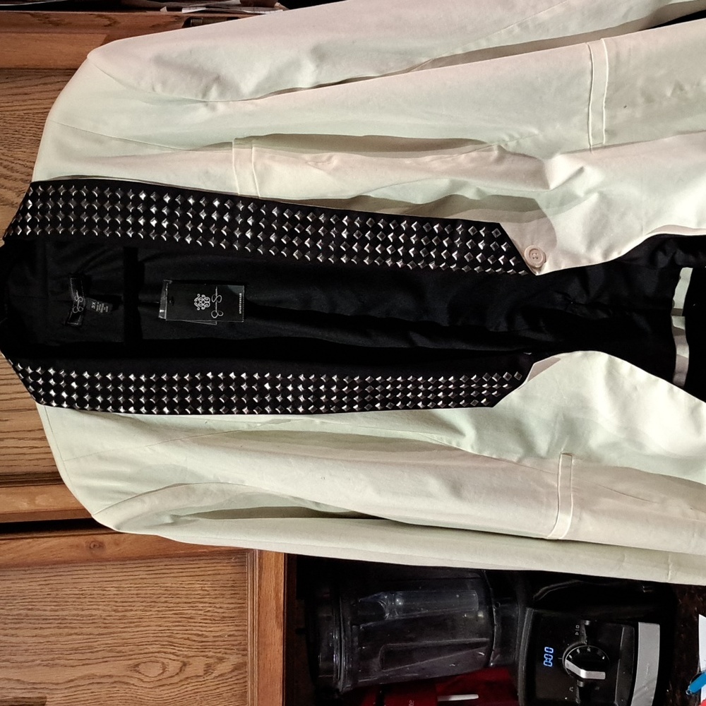 Jessica Simpson 3X White Blazer with Studded Black Lapels